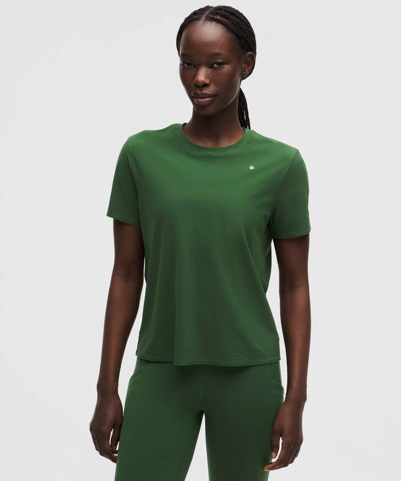 Women's Ventilated Short-Sleeve Tennis Shirt 1