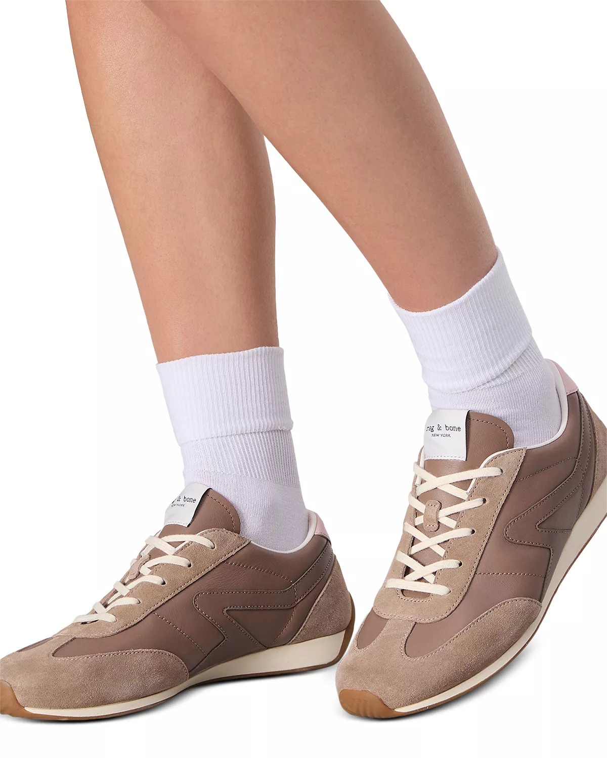 Women's Slim Retro Low Top Sneakers - 2