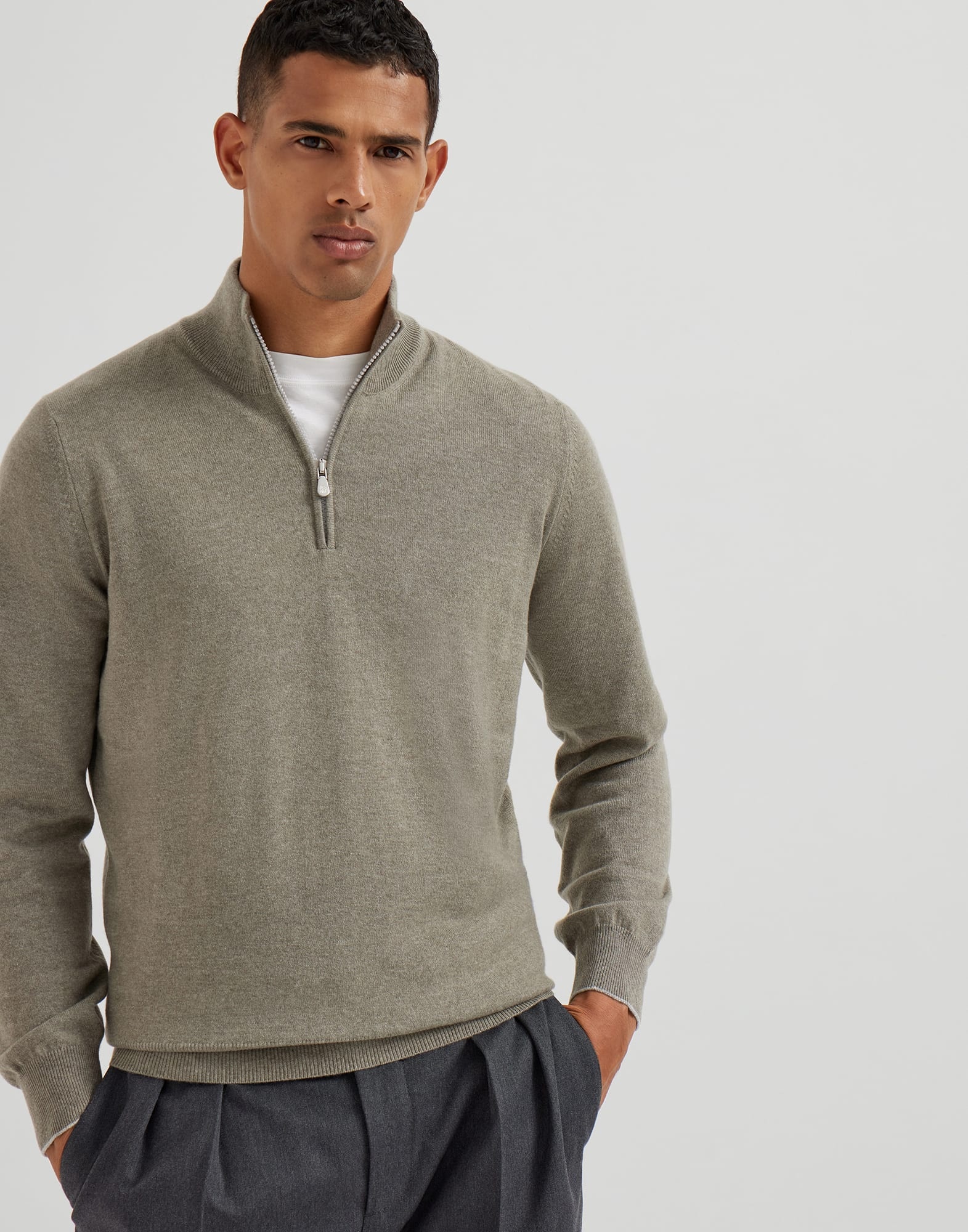 Cashmere sweater with half zip - 1