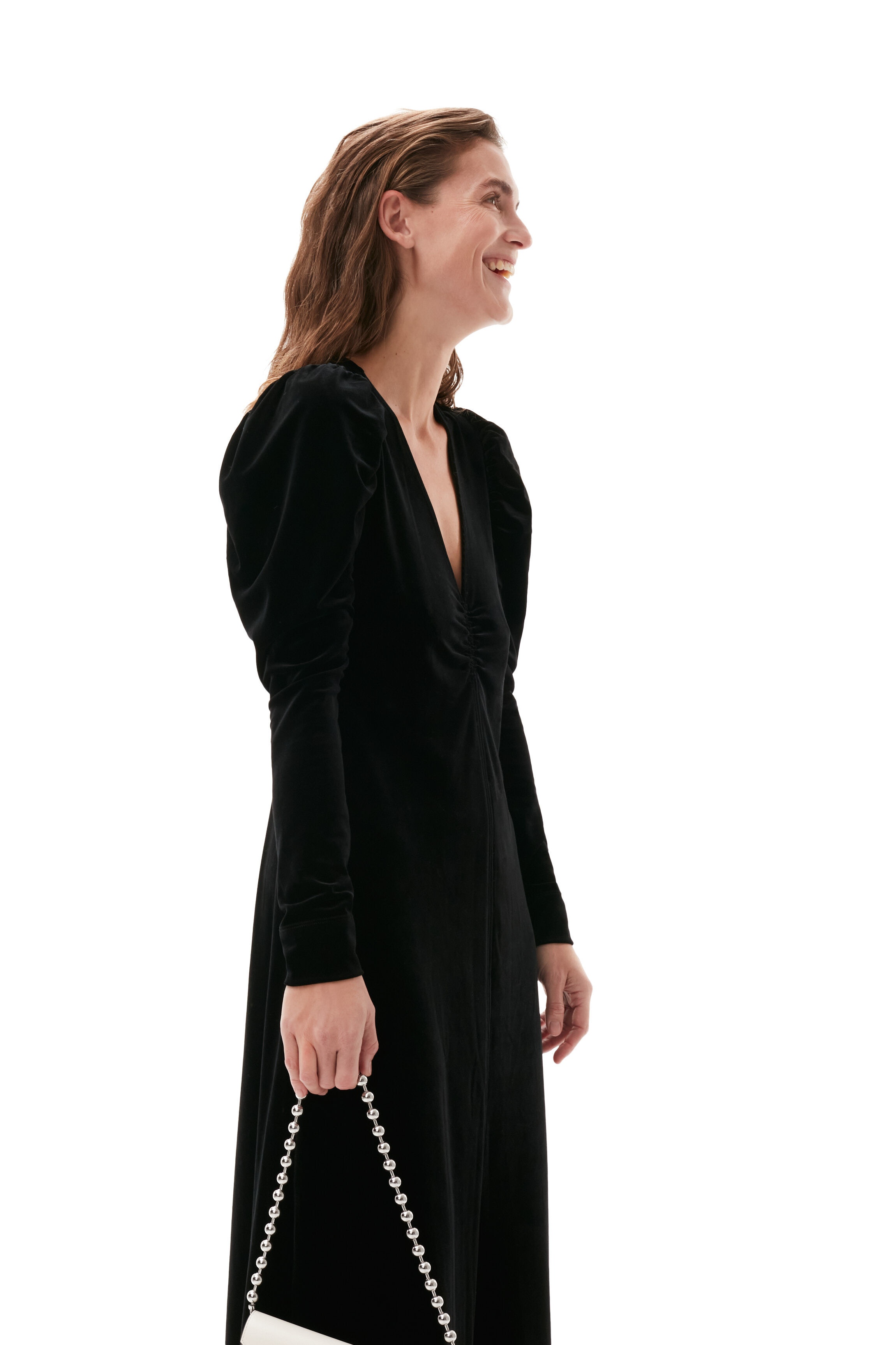 BLACK LONG-SLEEVE VELVET DRESS - 4