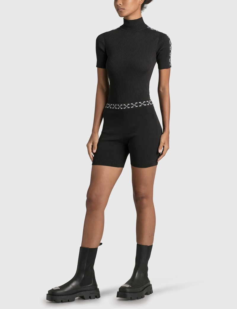 Off-White BOLD SHORTS outlook