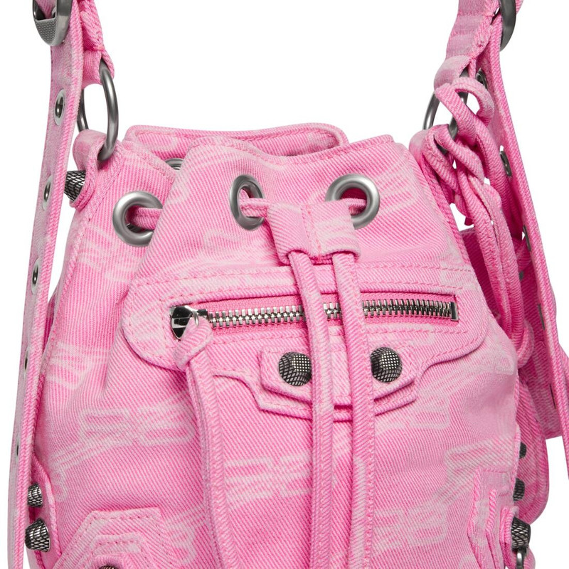 Women's Le Cagole Xs Bucket Bag Bb Monogram Denim  in Pink 7