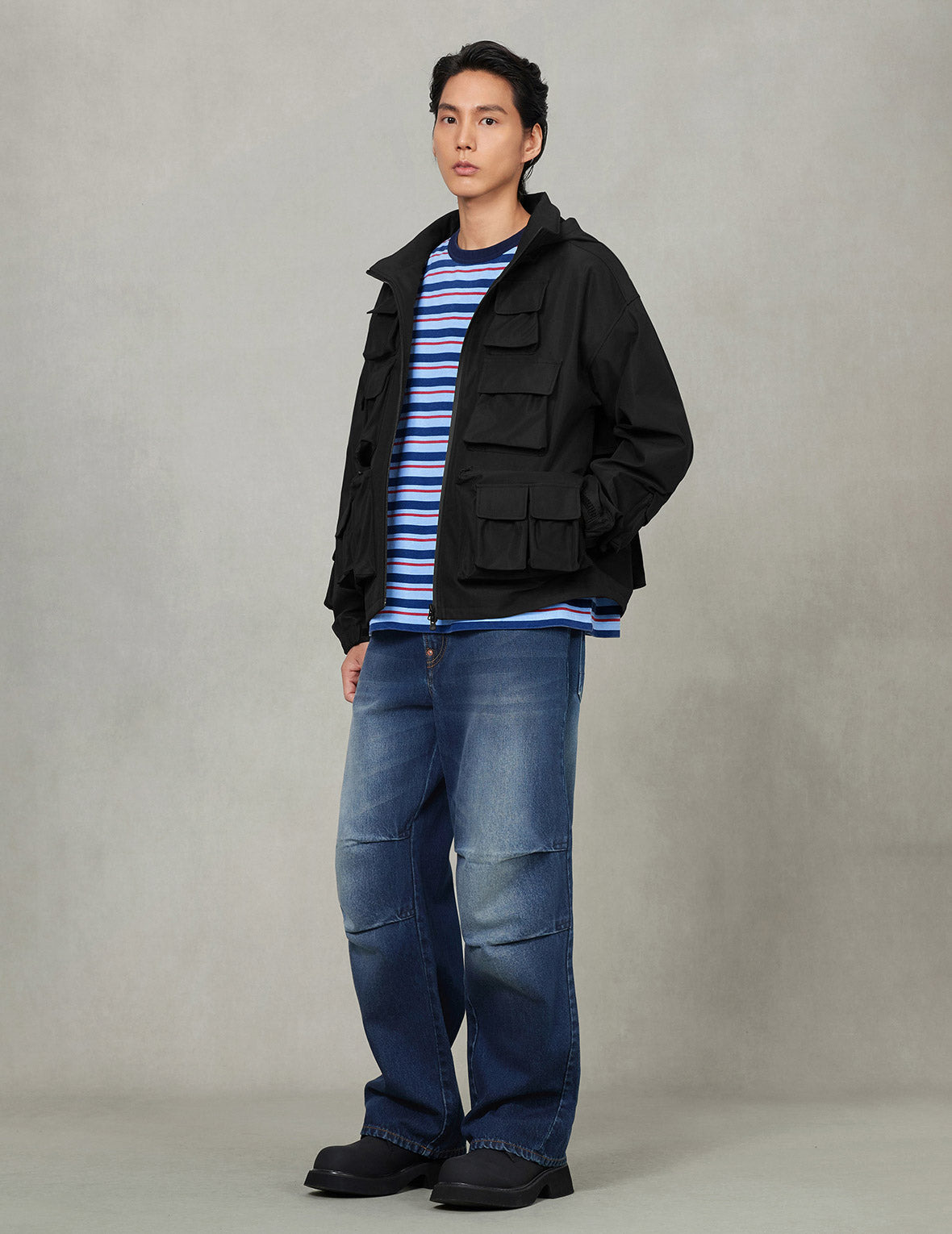 Multi-Pocket Regular Fit Outdoor Jacket with Detachable Hood - 14