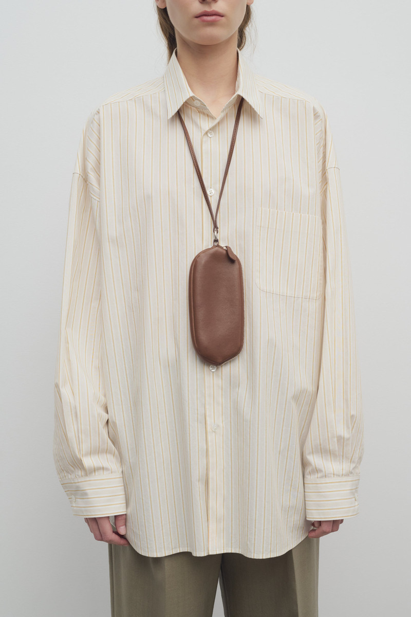 The Row Sunglasses Case in Leather outlook