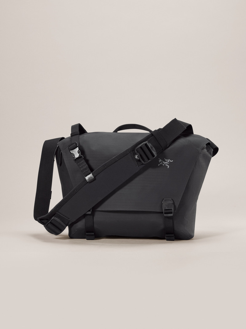 Granville 10 Courier Bag 1