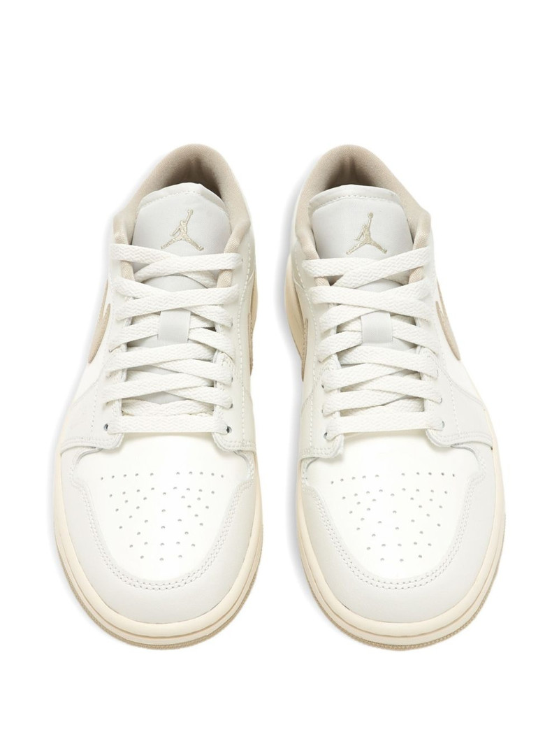 Air Jordan 1 low-top leather sneakers 3