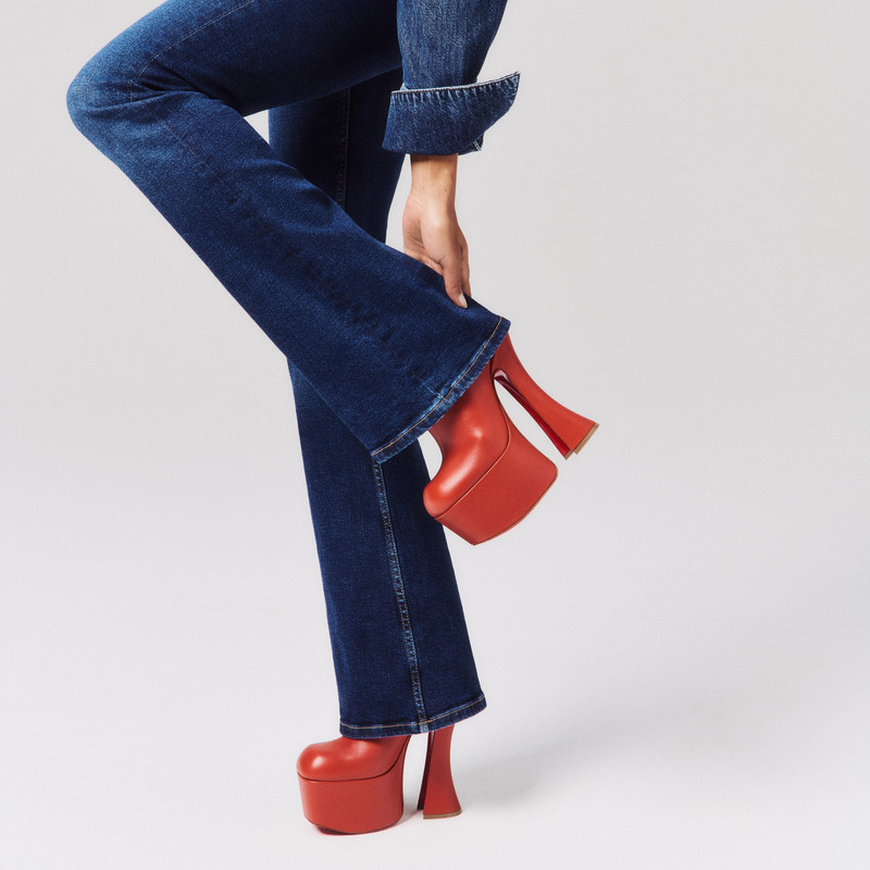 Christian Louboutin Aquabootie outlook