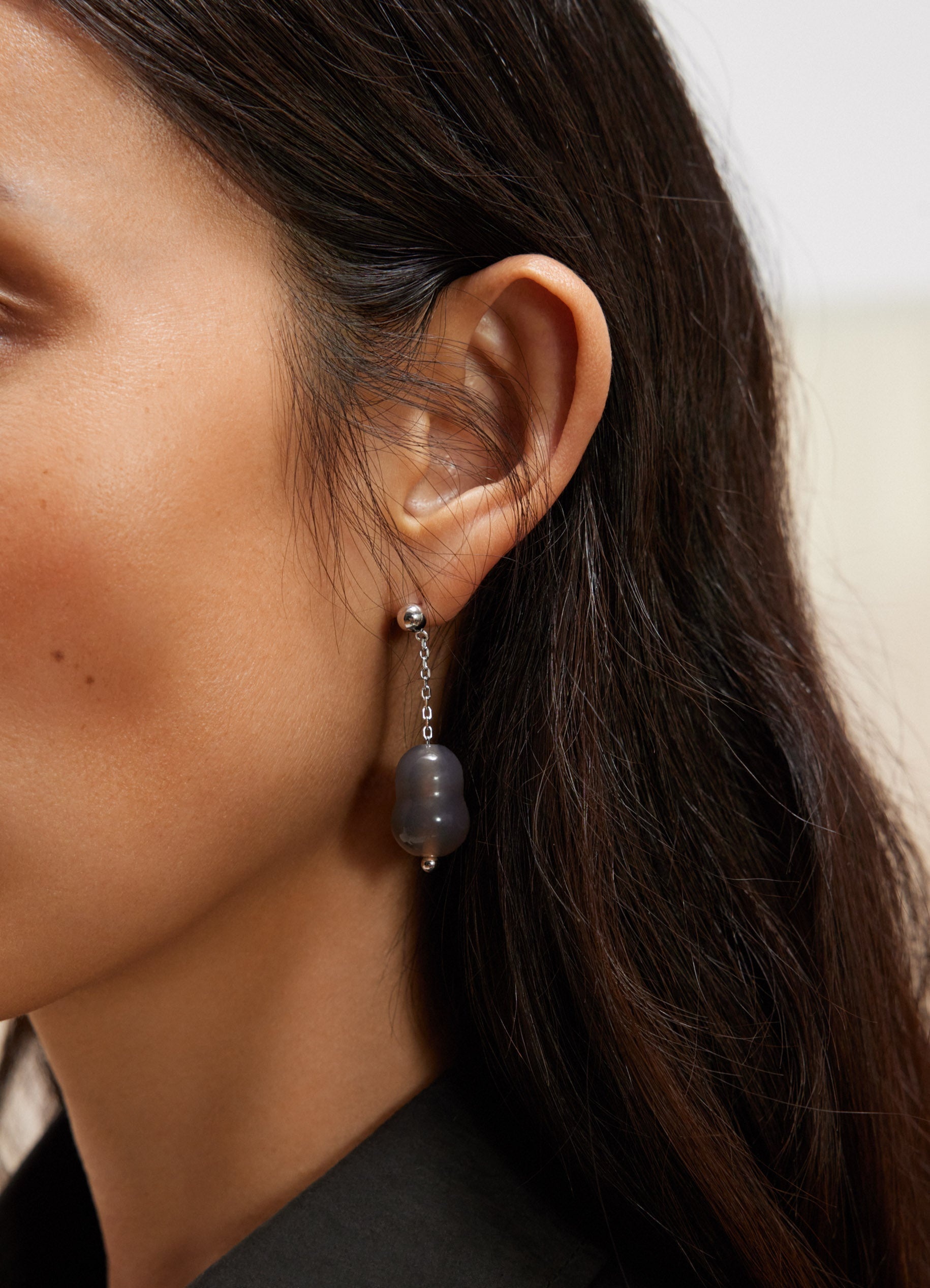 SINGLE CARVED STONE EARRING - 4