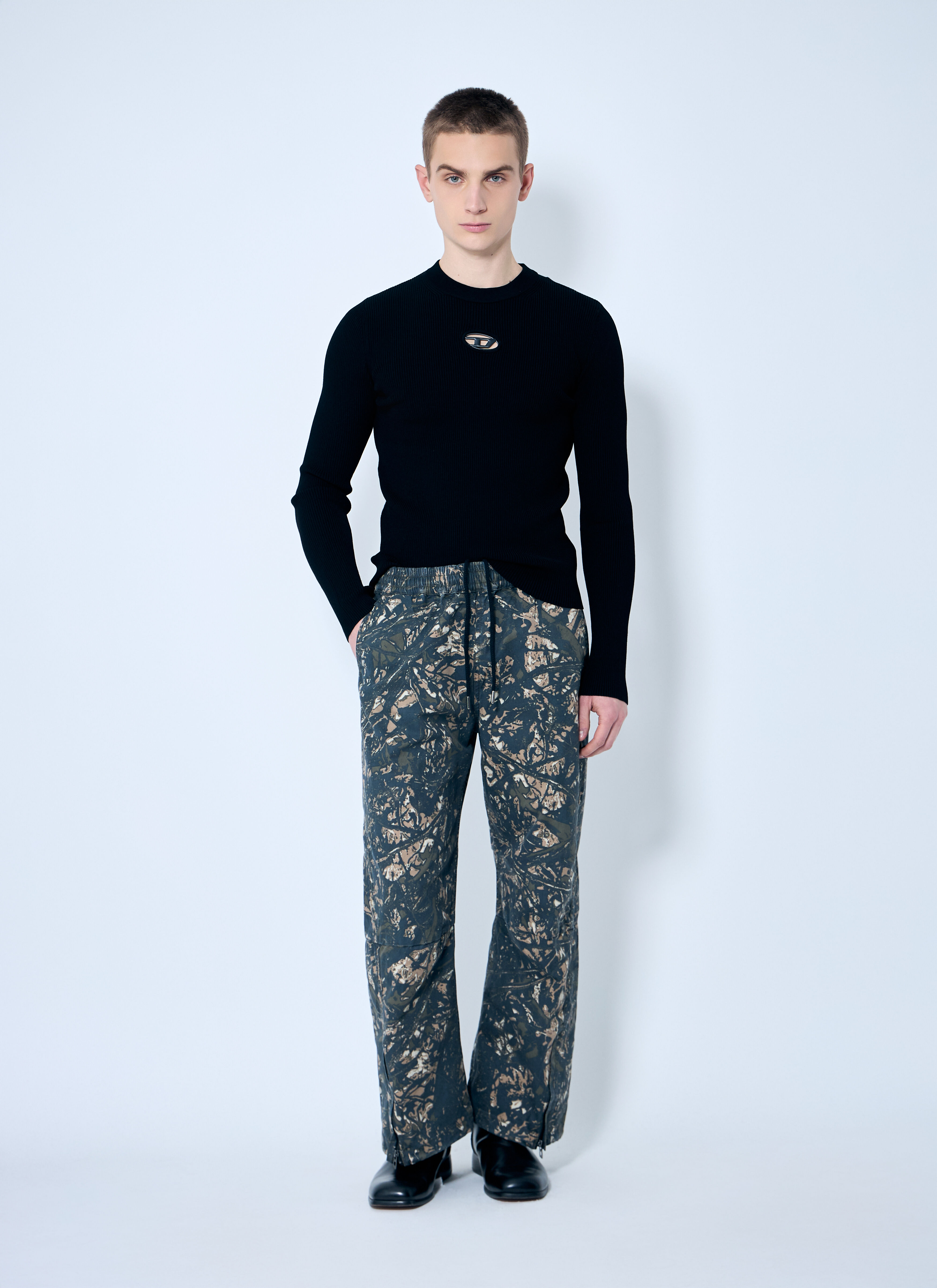 K-Zachary-Round Sweater - 2