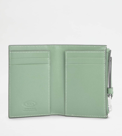 Tod's WALLET IN LEATHER - GREEN outlook