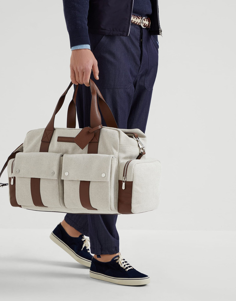 Water-resistant canvas and buffalo leather leisure bag 4