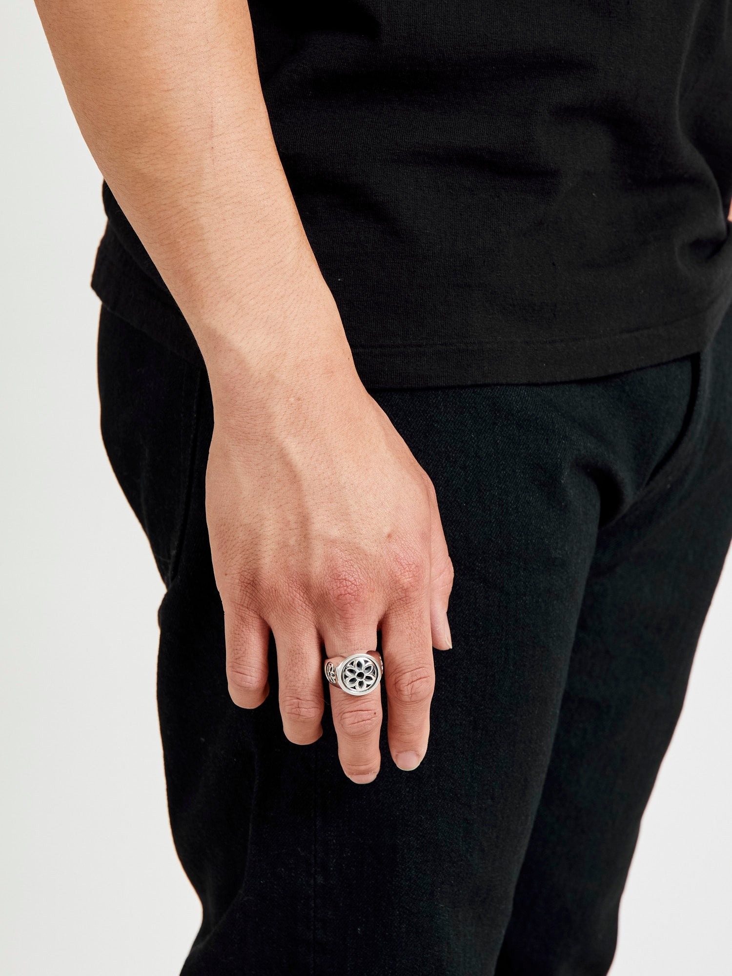 Medium Club Ring in Sterling Sliver - 2