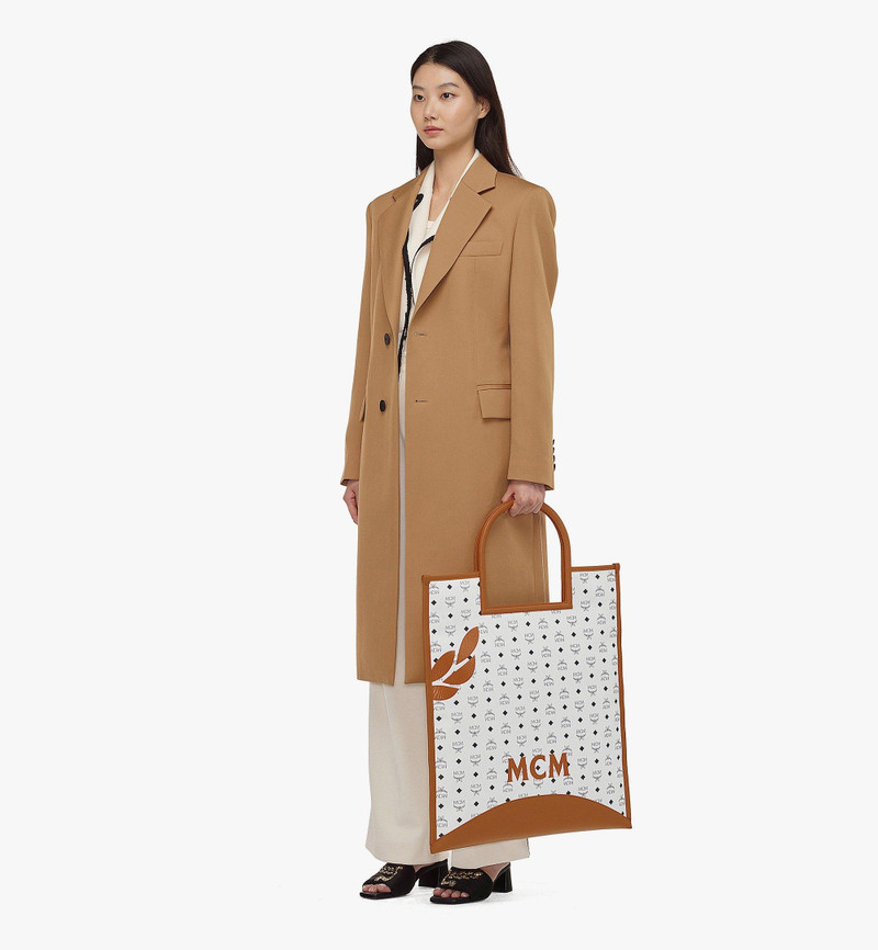 MCM Aren Fold Tote in Mega Laurel Visetos outlook