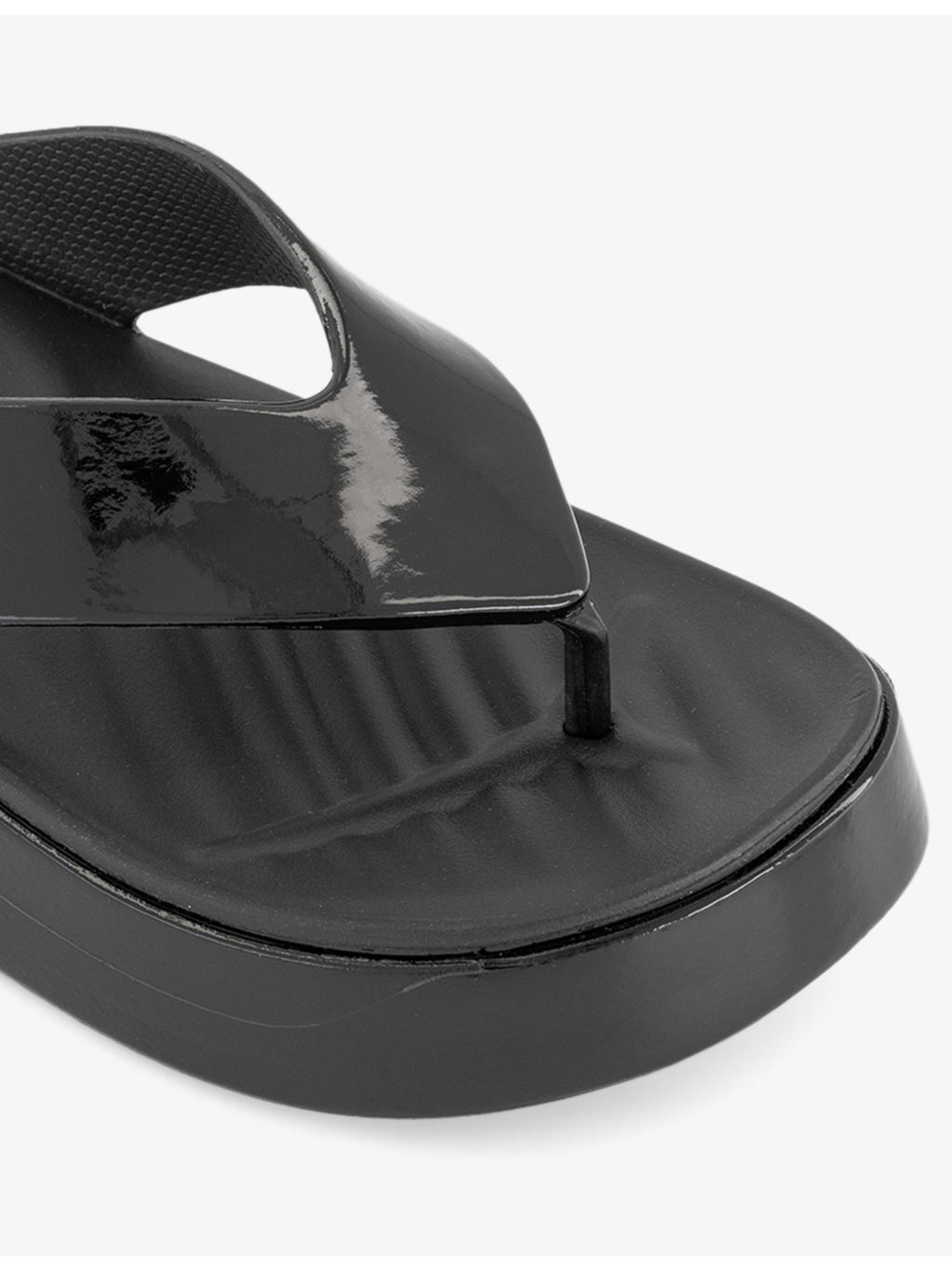 Getaway Rubber Platform Sandals - 5