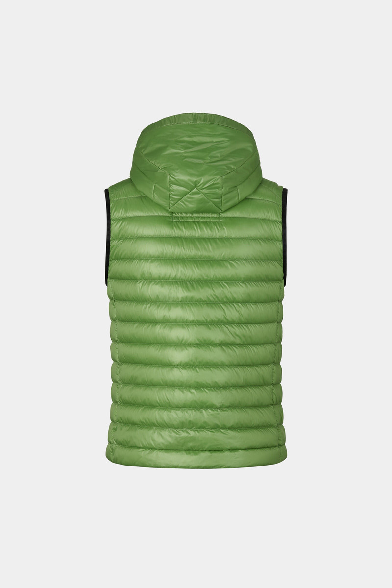 Lonne lightweight down vest in Apple/Green 8