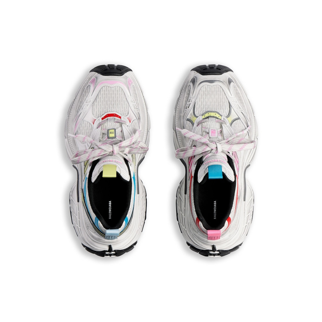 Women's 6xl Sneaker in White/pink/multicolored/black - 6