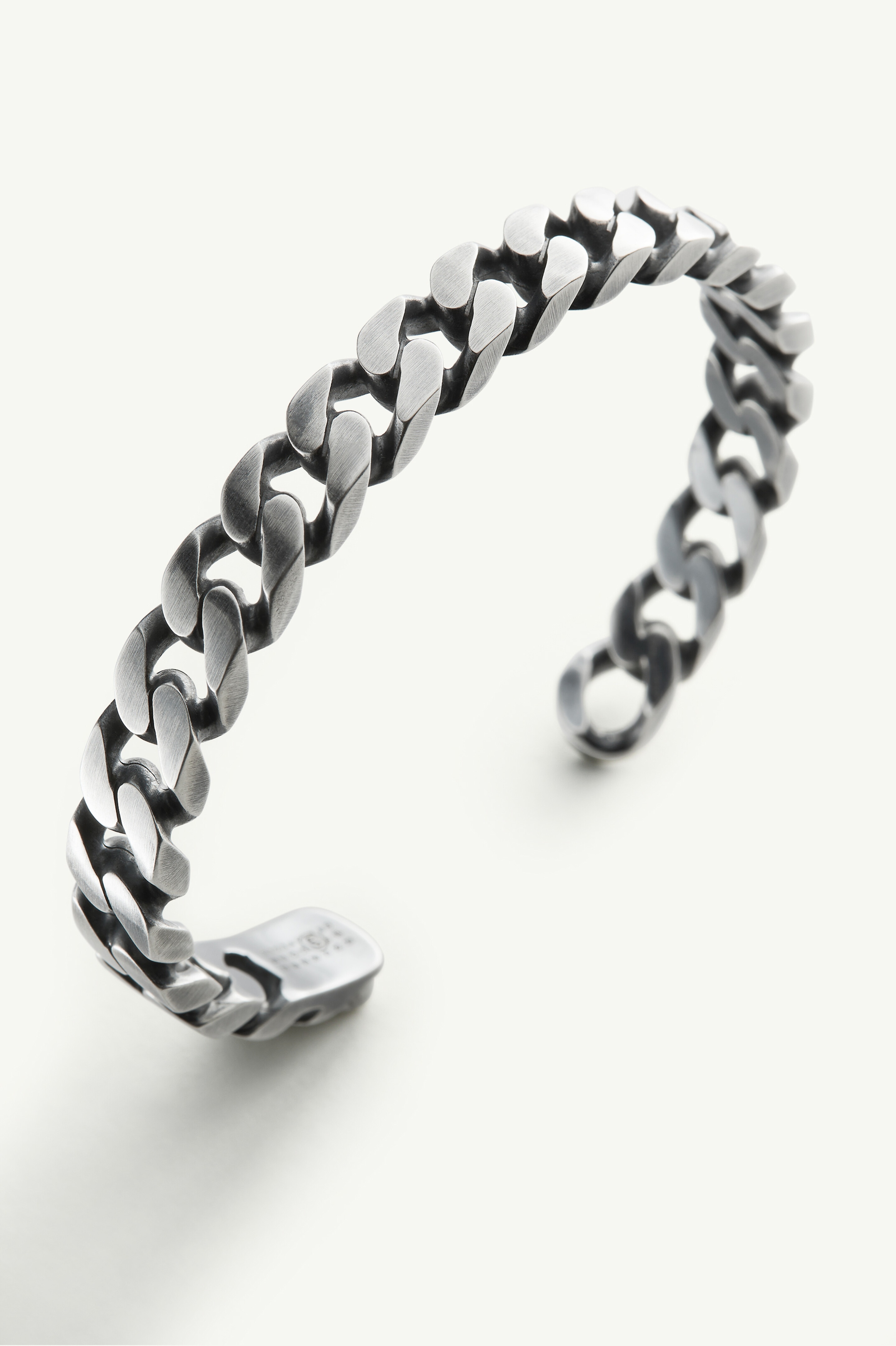 Chain cuff - 2