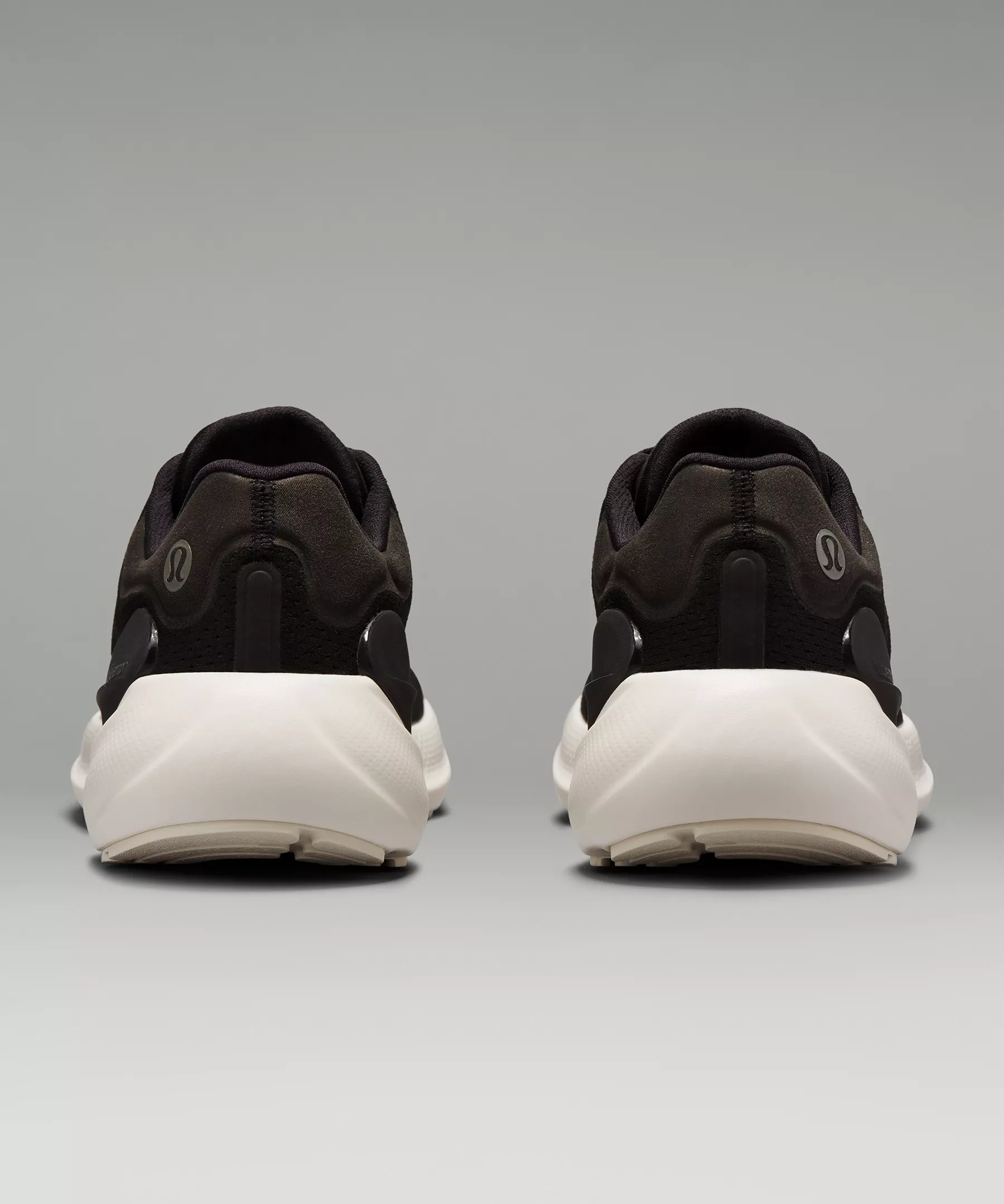 beyondfeel Men's Running Shoe - 6