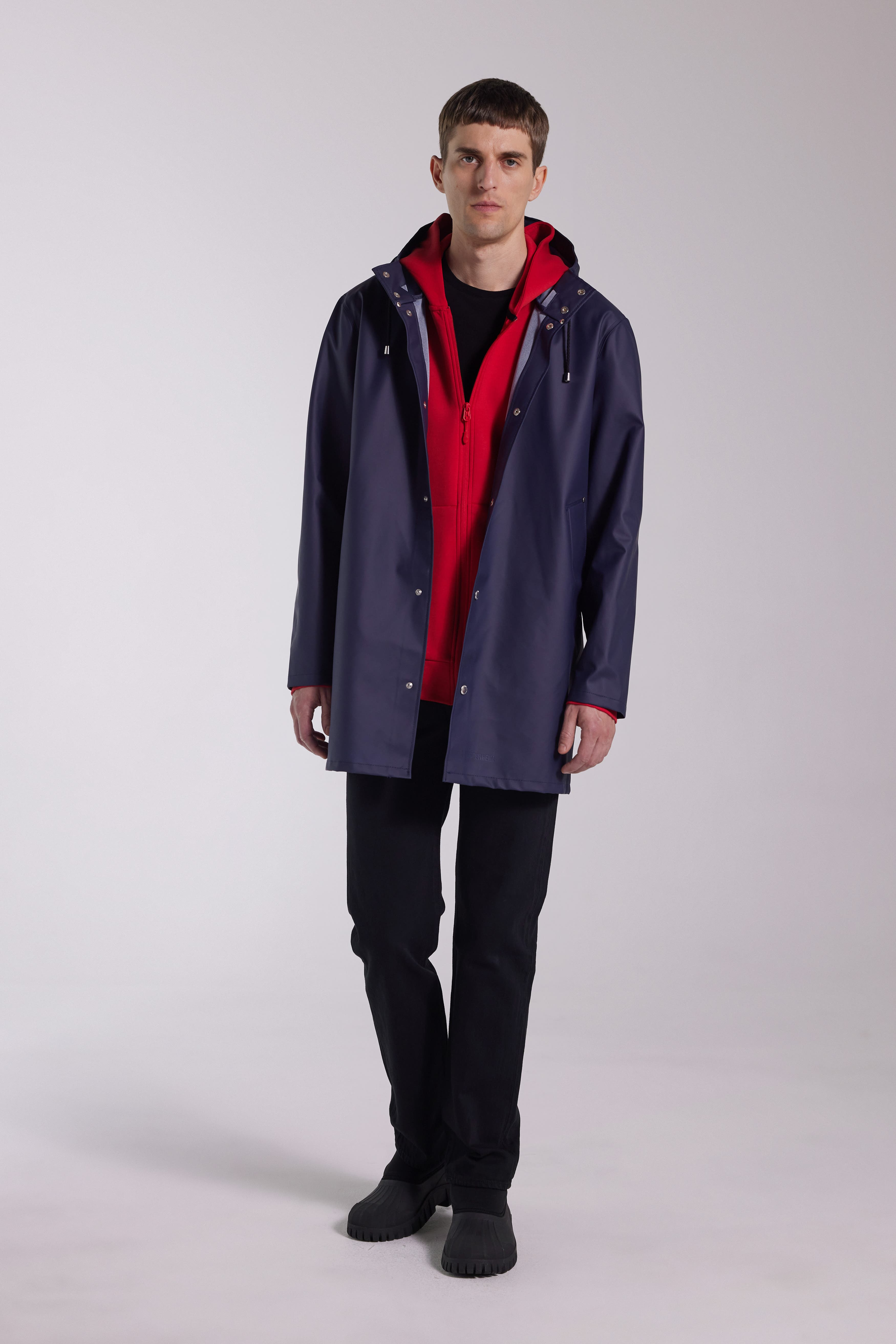Stutterheim Stockholm Lightweight Raincoat in Navy at Nordstrom - 8