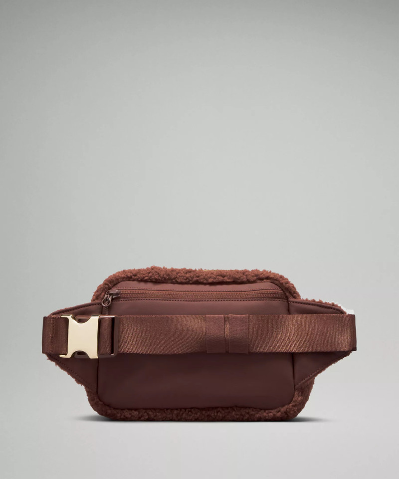 Everywhere Belt Bag Large 2L *Fleece 3