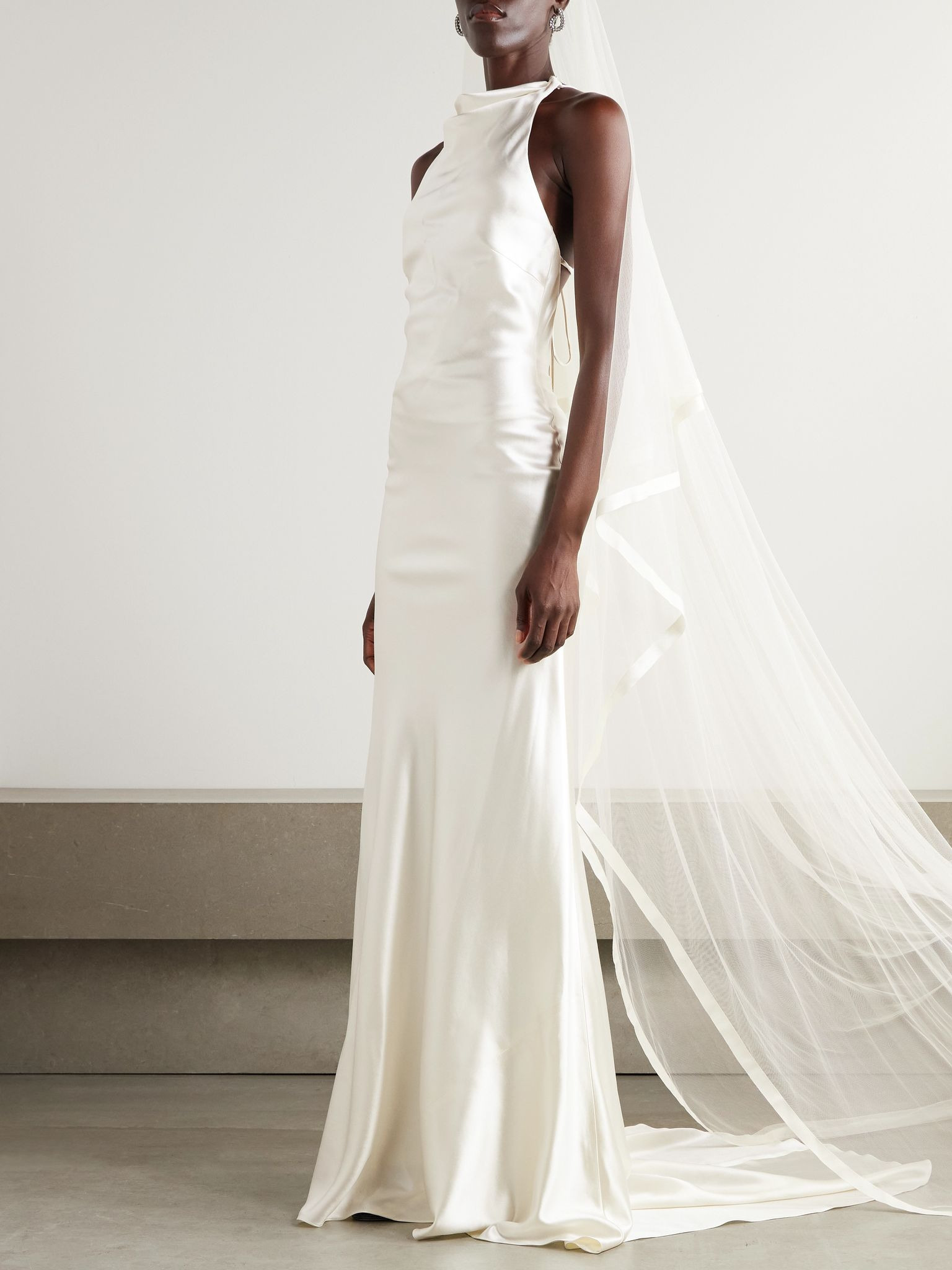 Stella open-back silk and wool-blend satin halterneck gown Ivory - 2