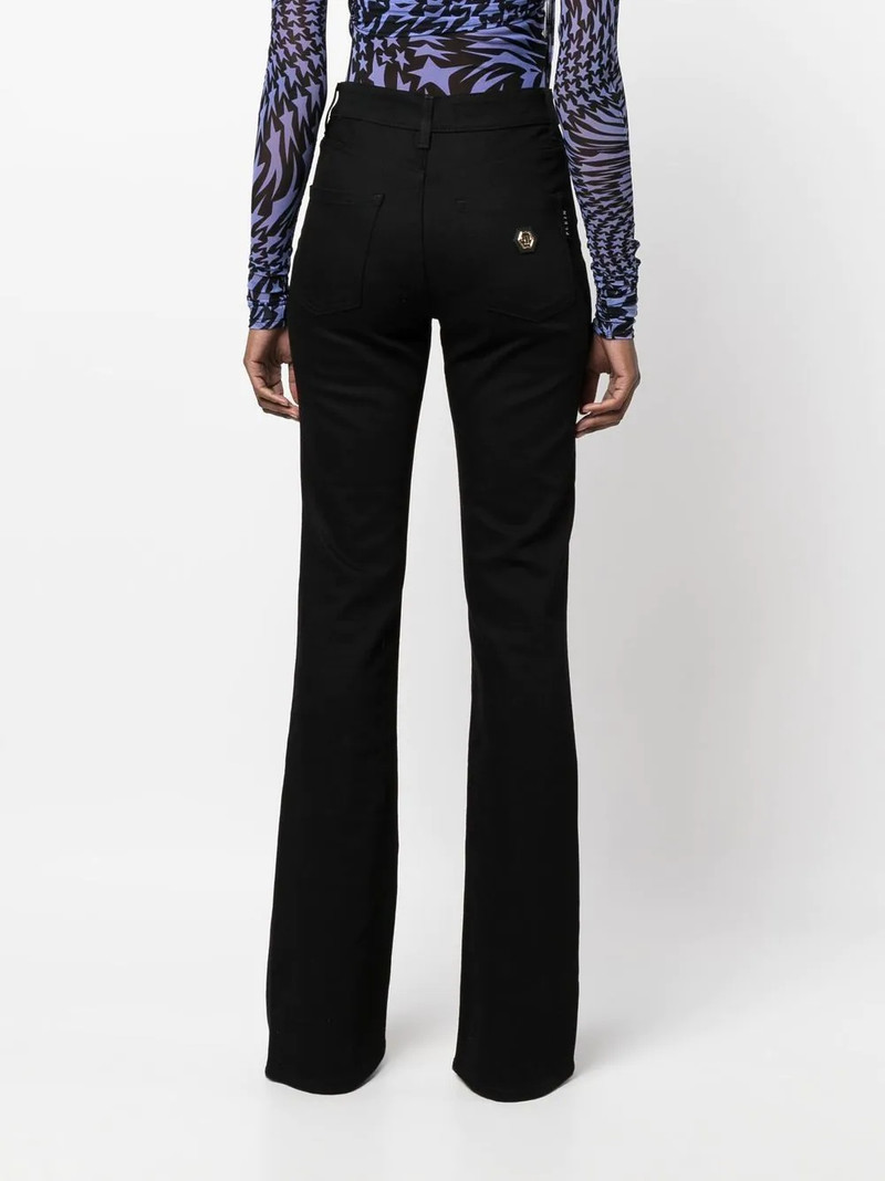 high-waisted flared jeans 4