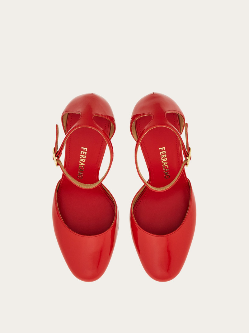 FERRAGAMO Stiletto pump outlook