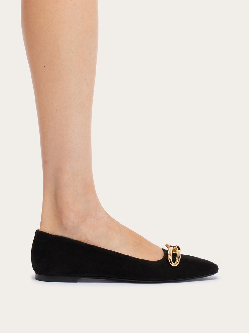 Ballet flat with asymmetric bow 3