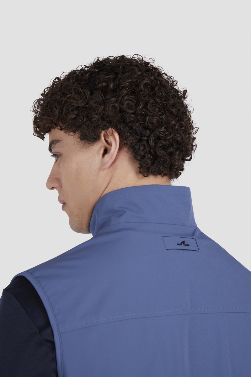 DYNAMIC STRETCH VEST 5