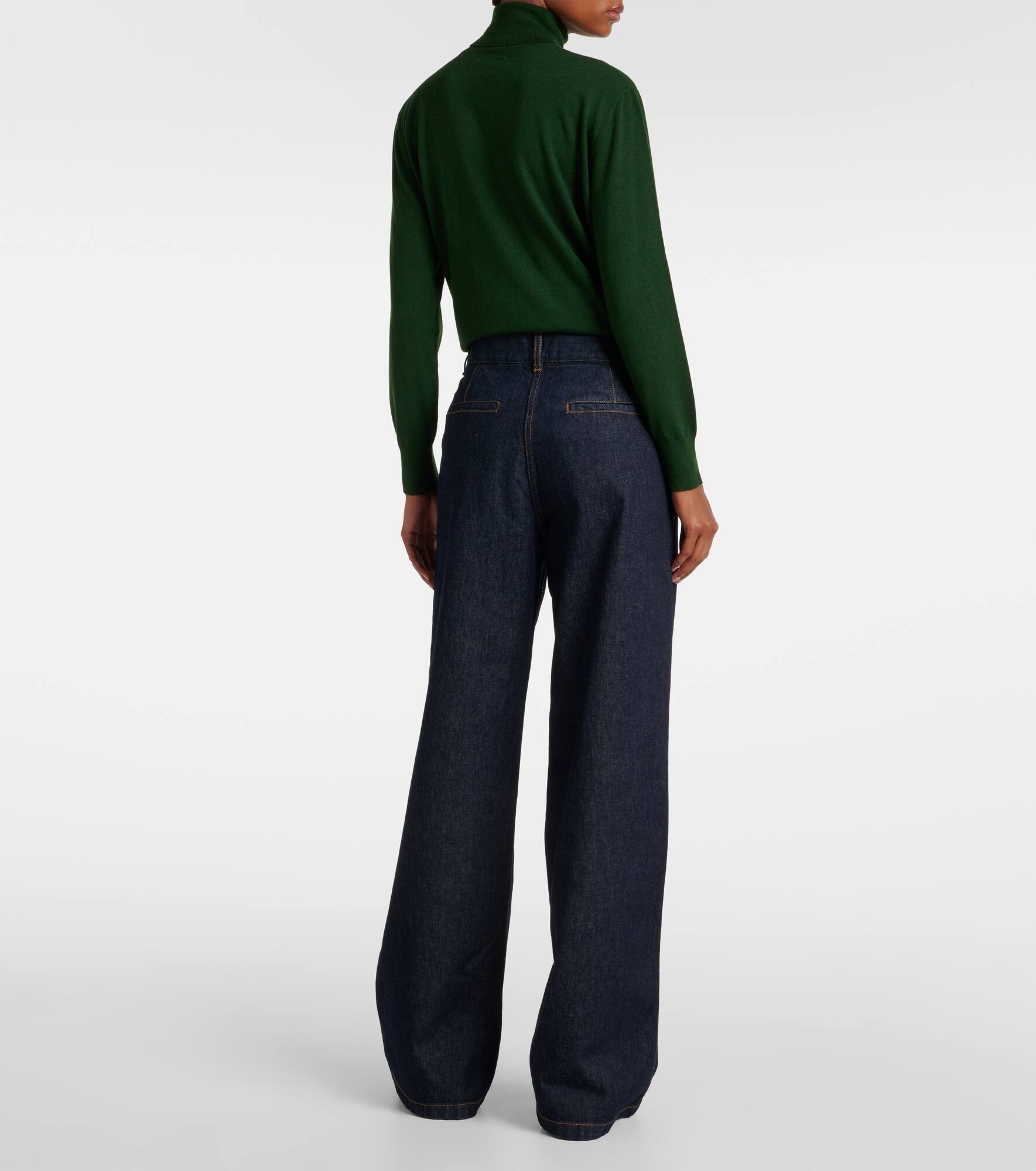 High-rise flared jeans - 3