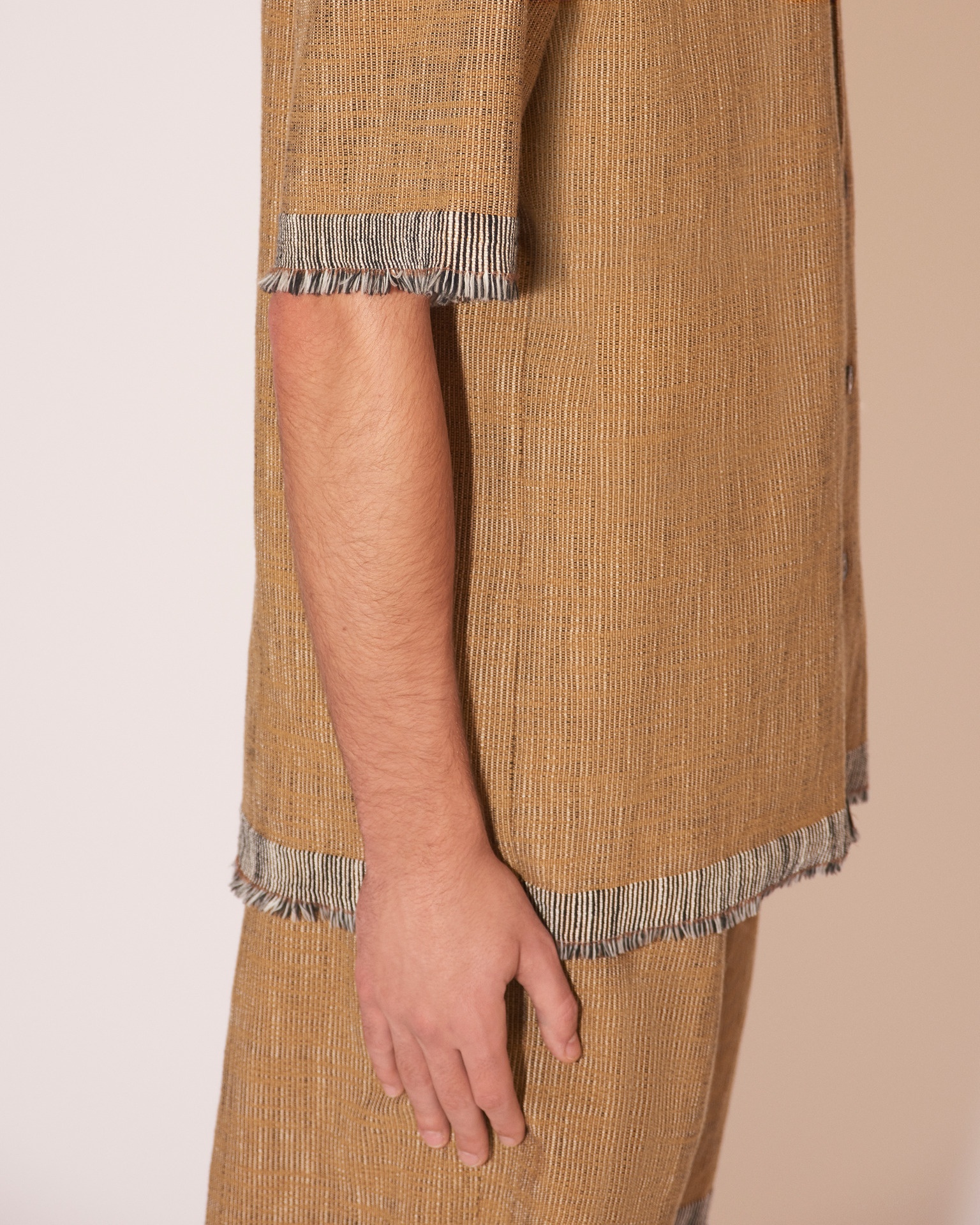 BODIL - 60’s pleat shirt - Khaki melange - 7