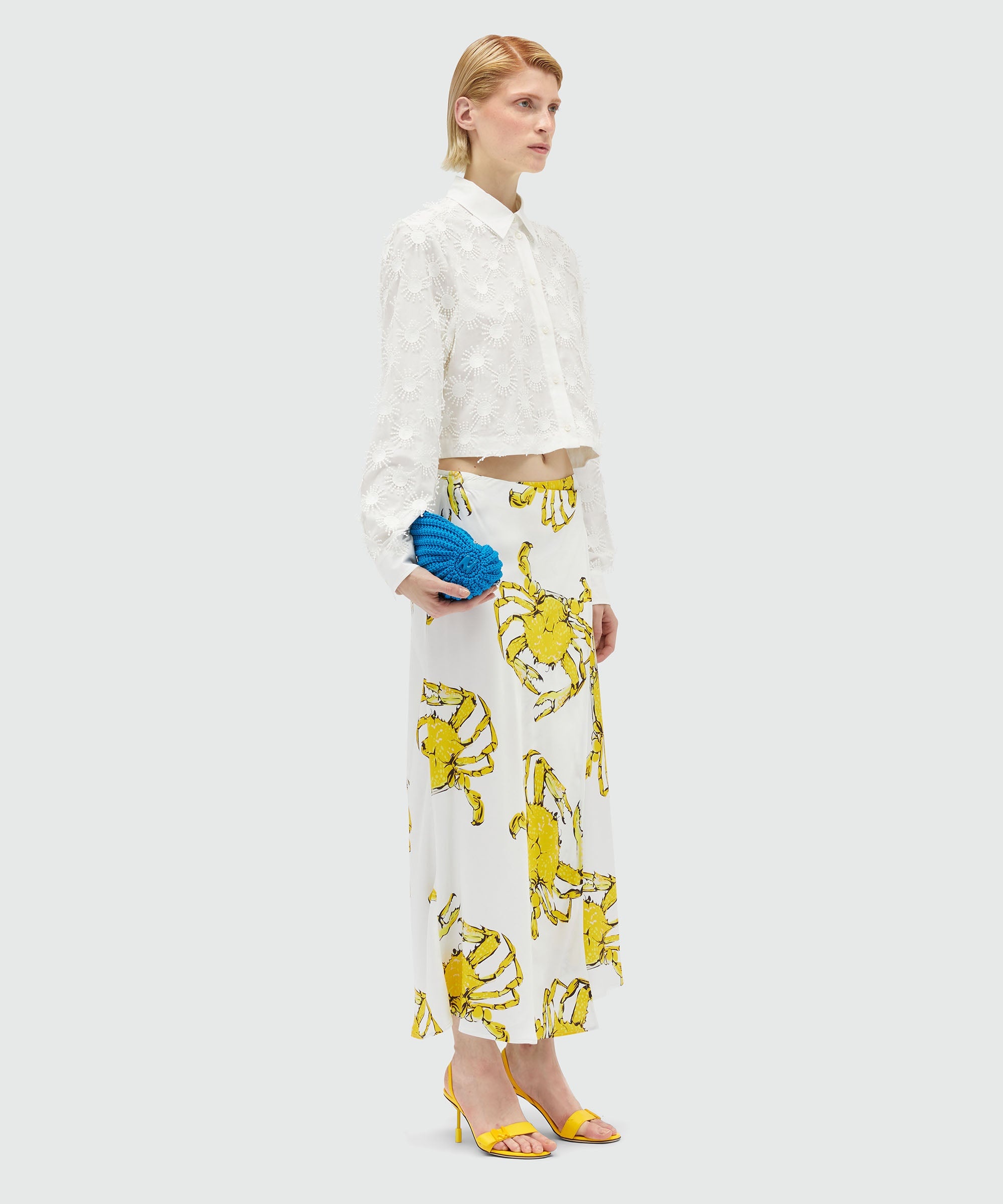 Fluid midi skirt in white satin with "King grab" print - 4