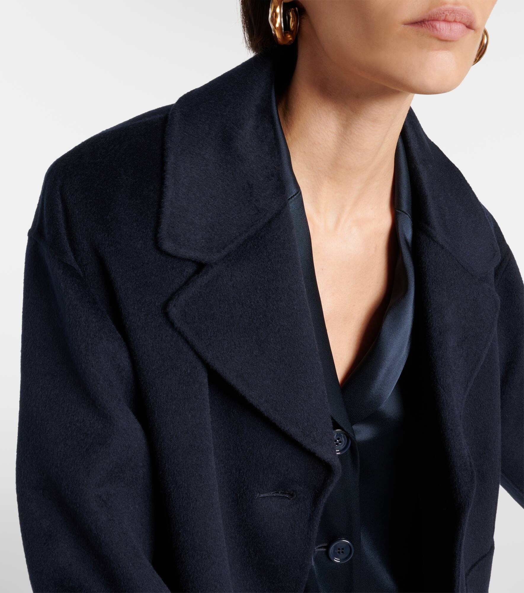 Virgin wool coat - 4