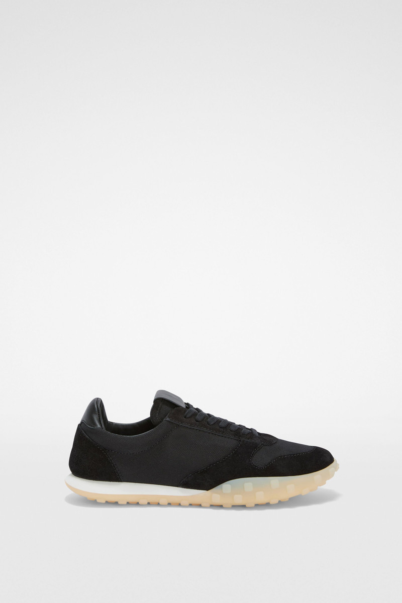 Moon Sneaker - 1
