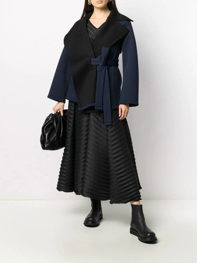 ISSEY MIYAKE two-tone belted jacket outlook