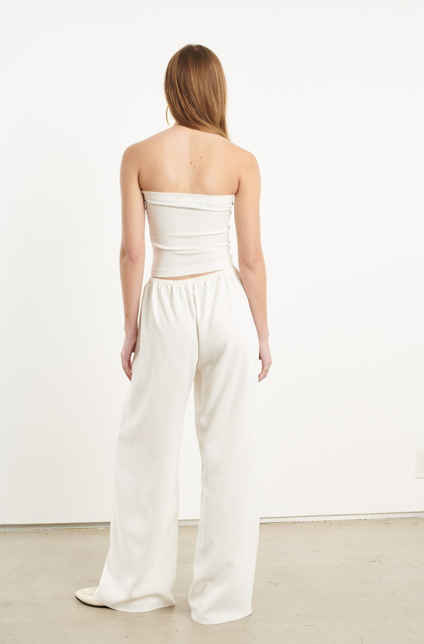 WHITE CREPE TUBE TOP - 4