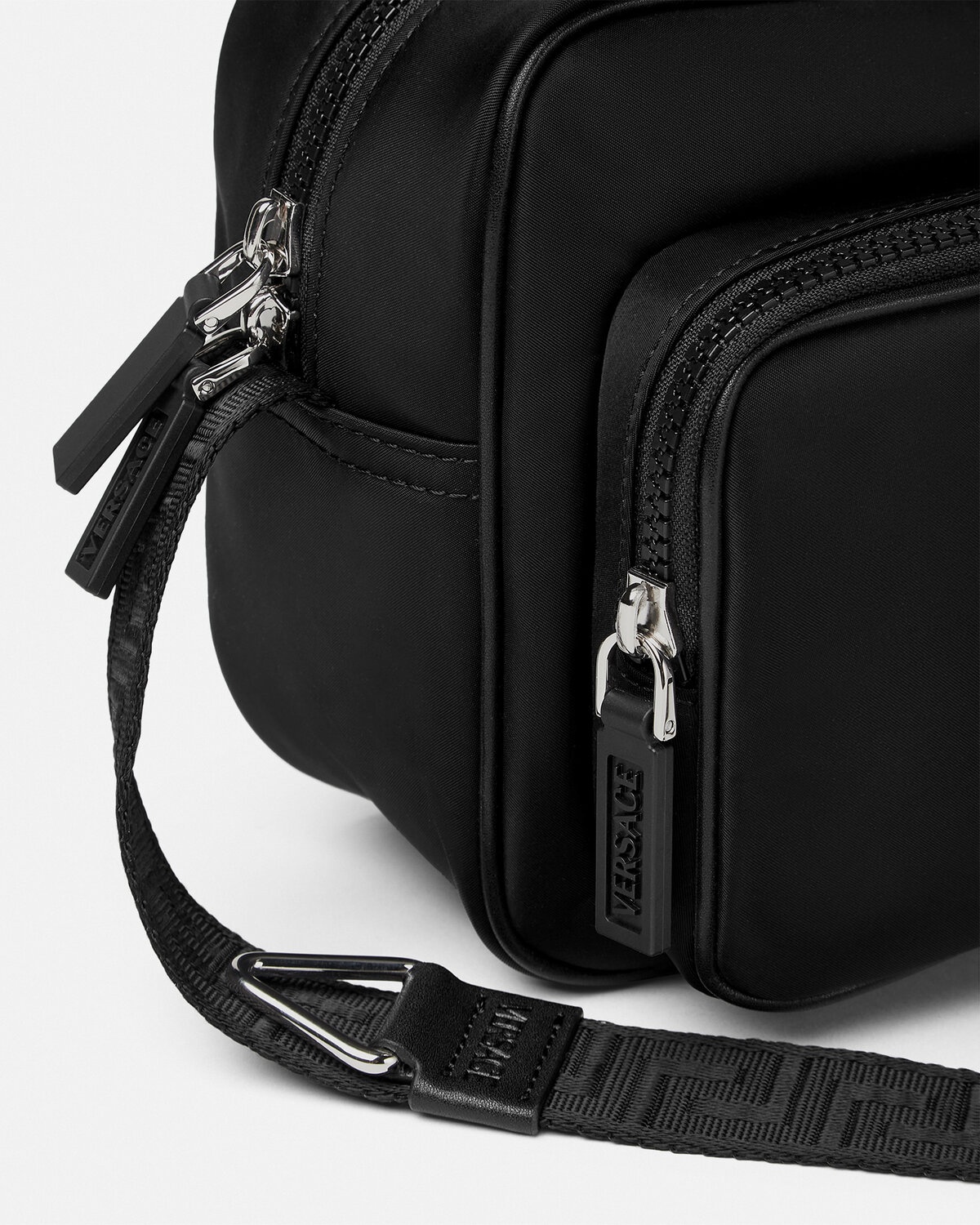 La Medusa Nylon Messenger Bag - 4