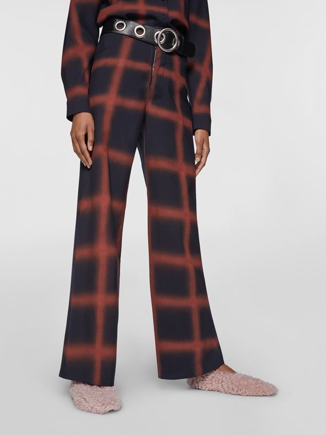 VIRGIN WOOL TROUSERS WITH HAND-SPRAYED CHECK DESIGN - 4