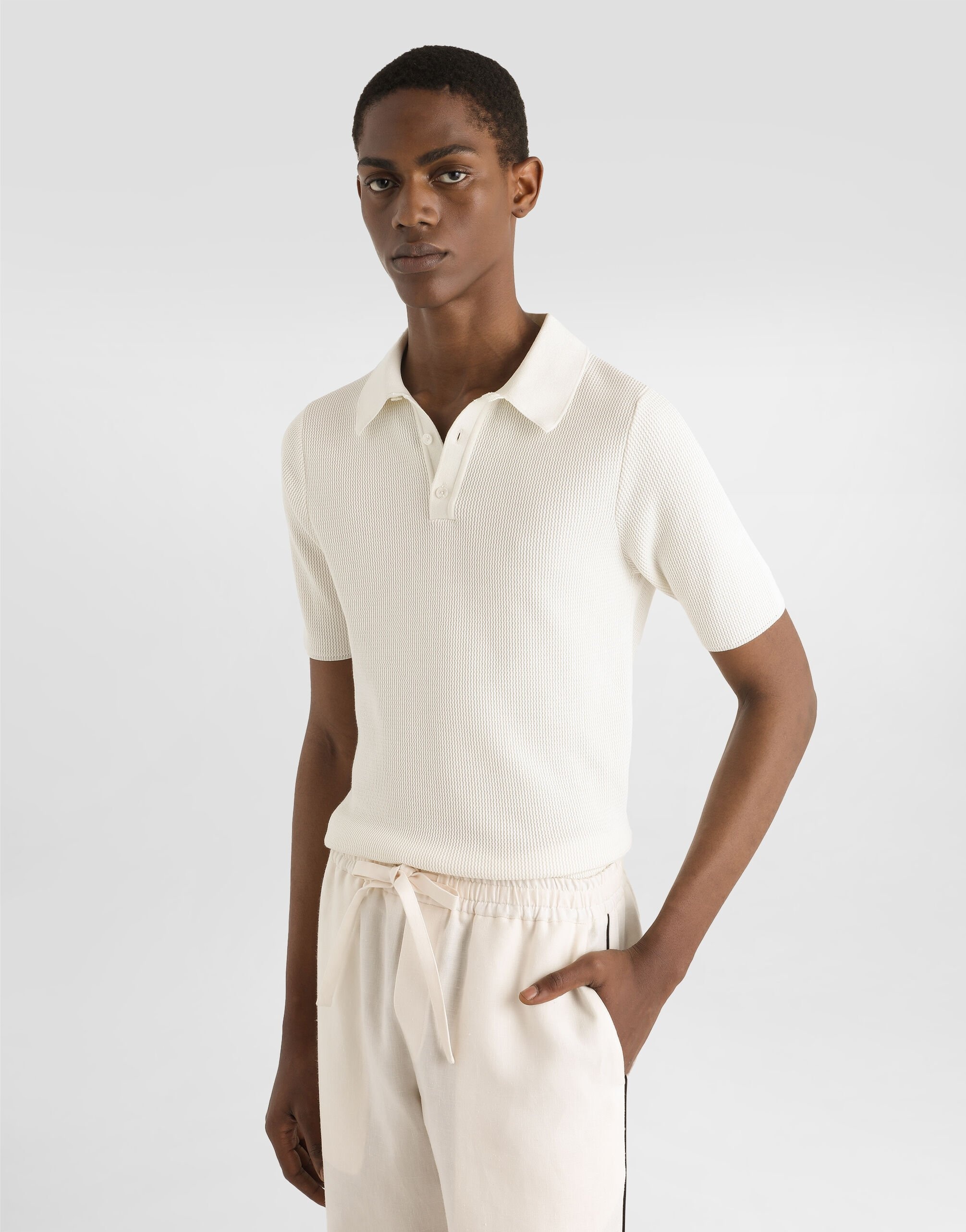 Short-sleeved cotton knit polo-shirt - 4