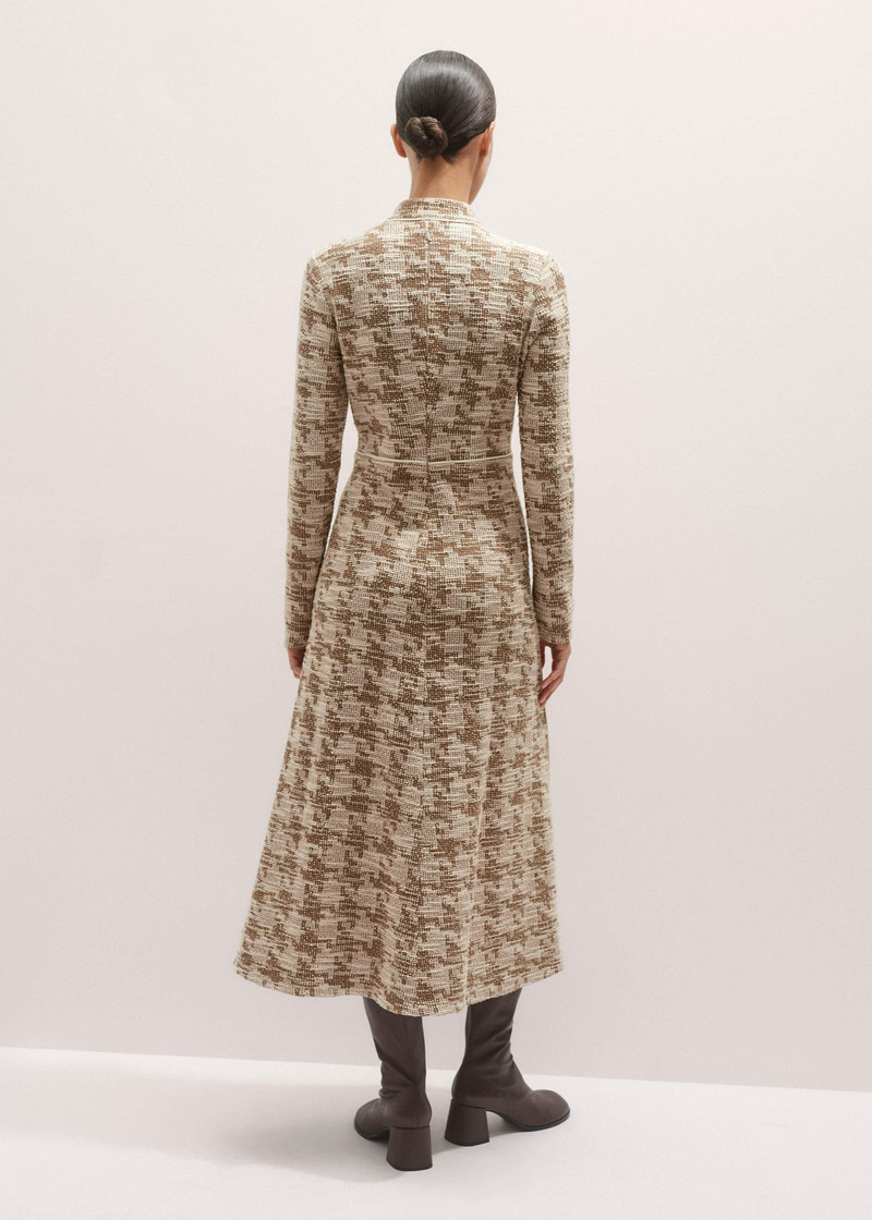 Travel Midi Dress 5