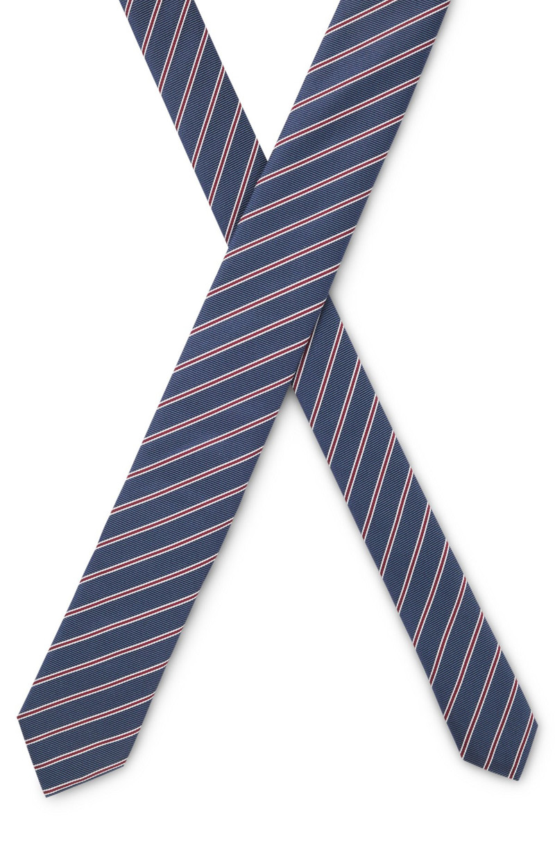DIAGONAL-STRIPE TIE IN SILK 4