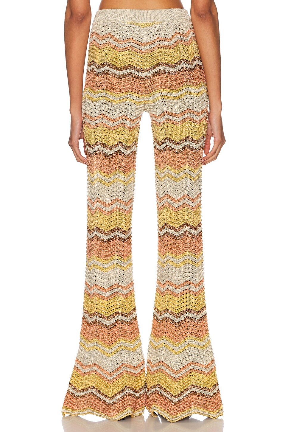 Amira Pant - 4
