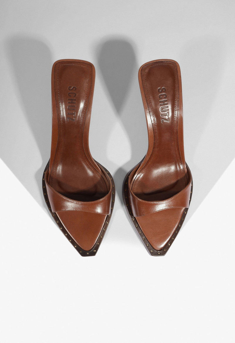 Elodie Welt Sandal 5