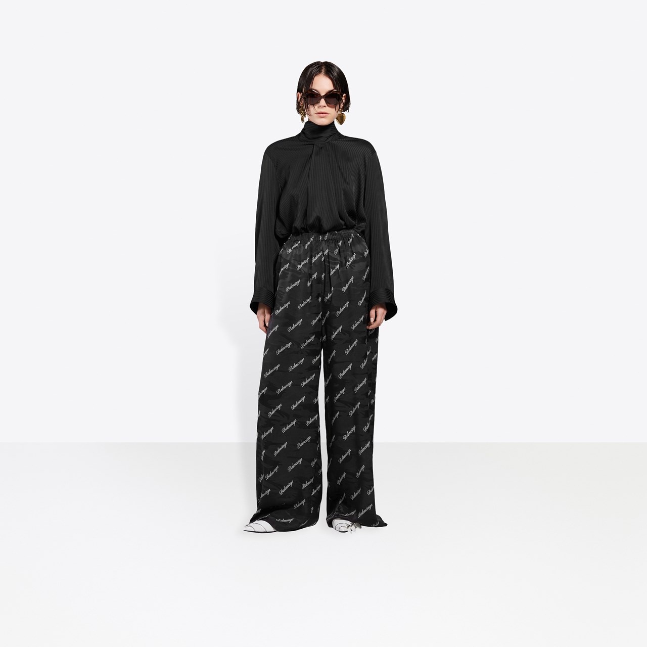 Allover Script Logo Wide Leg Pants - 2