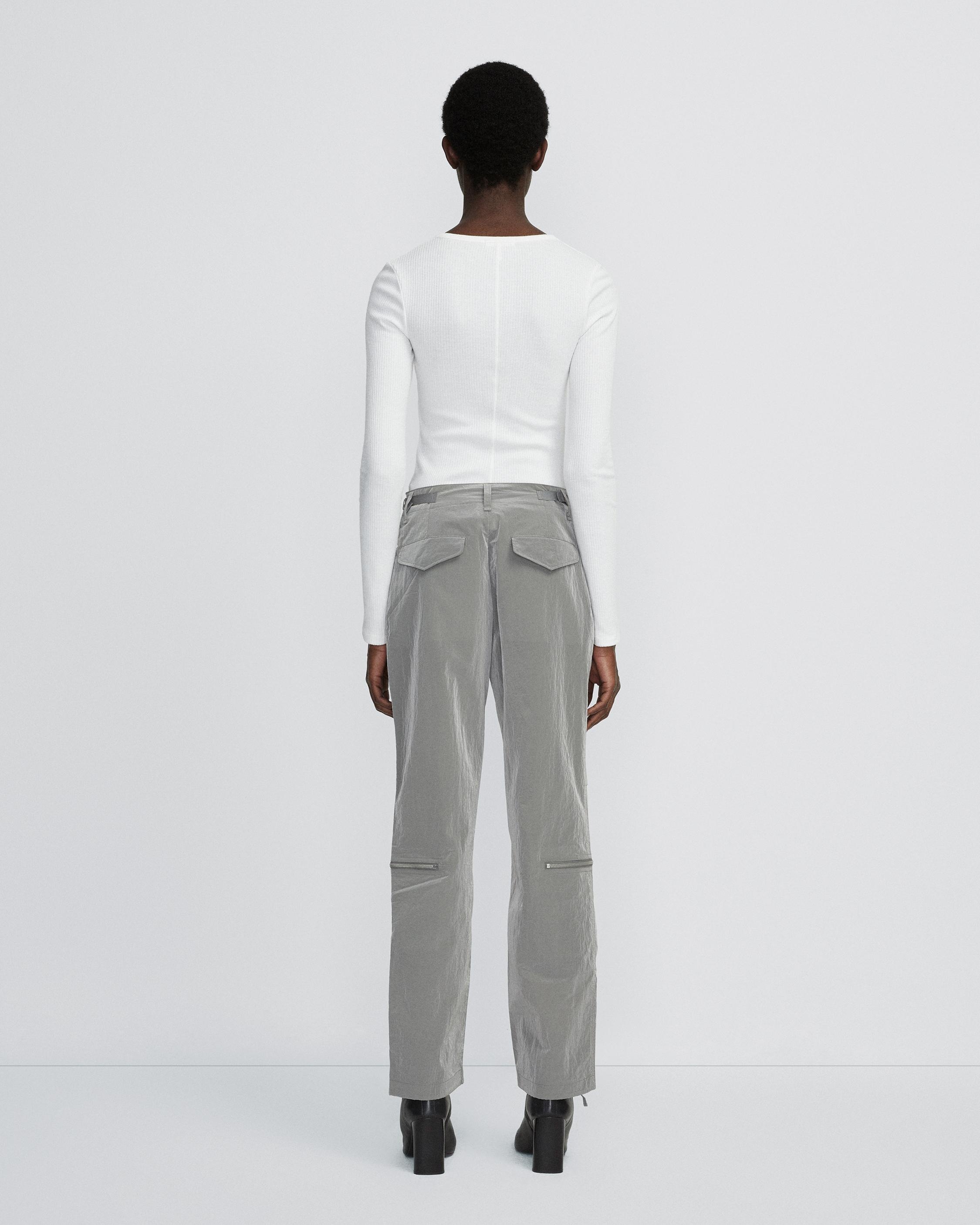 Kai Flight Pant
Nylon Pant - 4