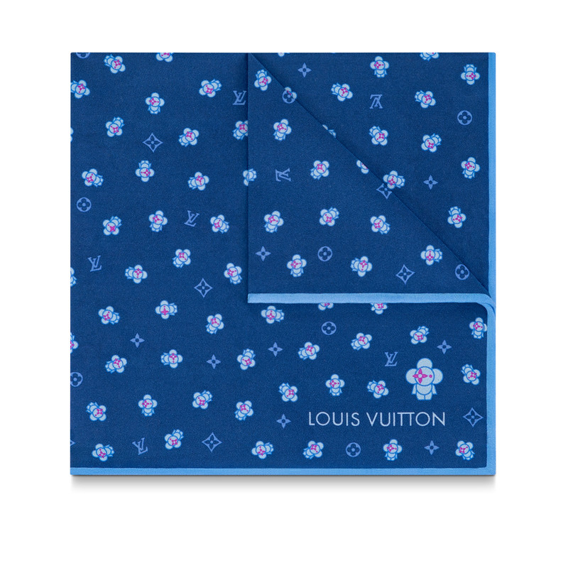Vivienne Swing Pocket Square 1