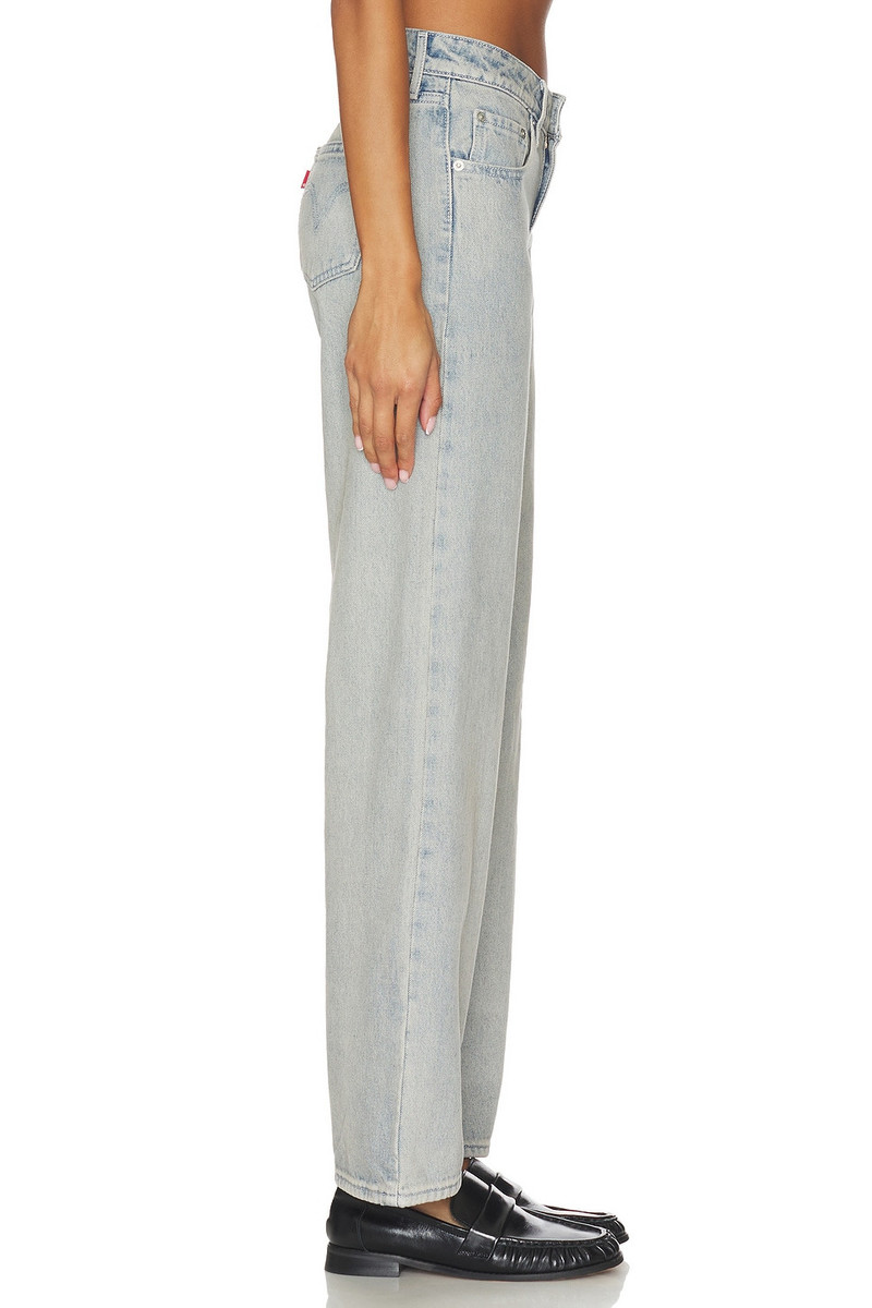 Levi's Low Loose Jeans outlook