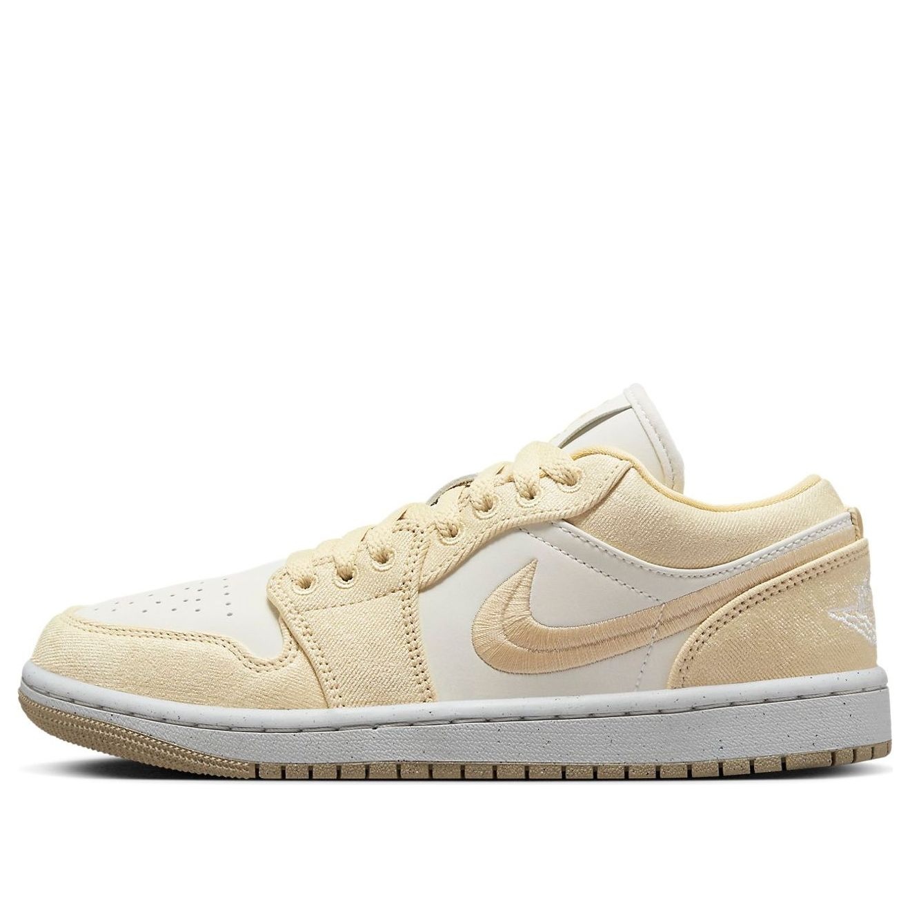 (WMNS) Air Jordan 1 Low SE 'Canvas - Team Gold' FN3722-701 - 1