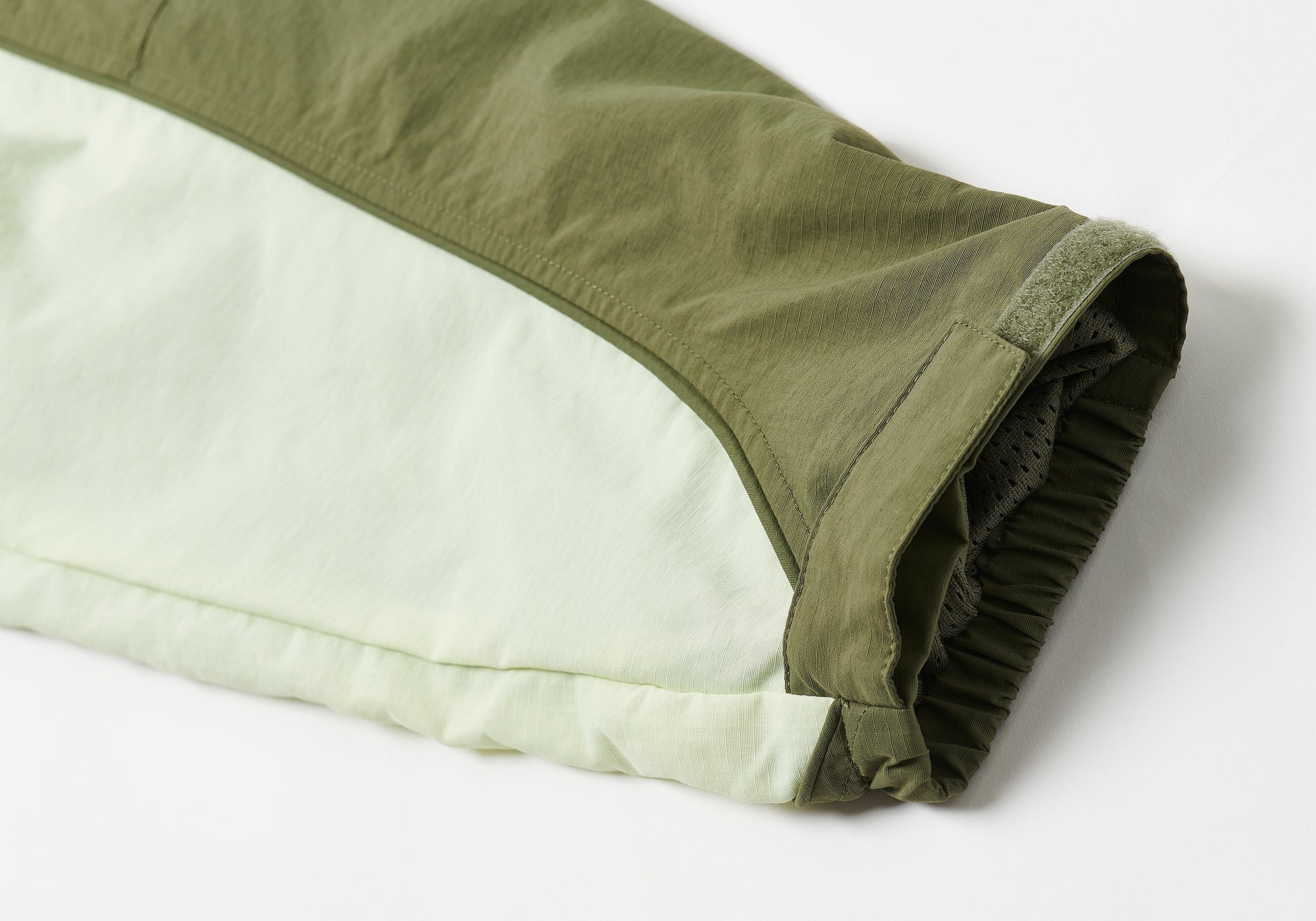 GONE FISHING JACKET OLIVE - 8