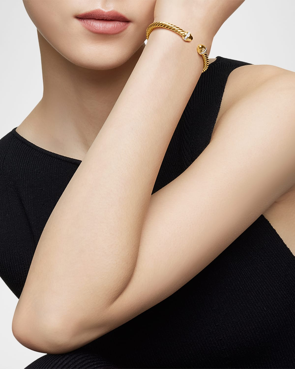 18k Gold Cable Bracelet w/ Diamonds - 6